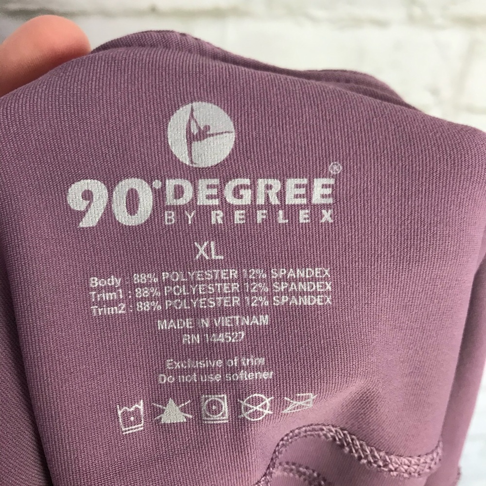 90 Degree by Reflex Mesh Cutout Crop Leggings NWT - Picture 5 of 6
